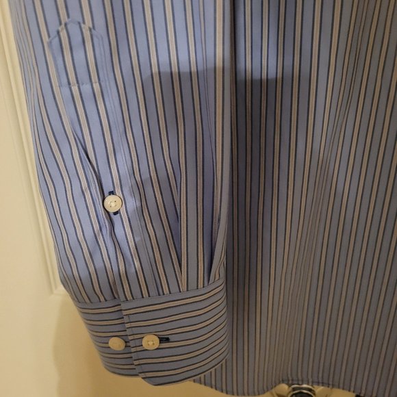 3/$15 BLACK BROWN Custom striped shirt - Picture 3 of 3